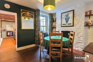 Photo 7- click for photo gallery